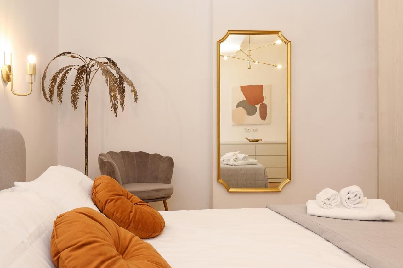 Re Di Roma - Charme Apartment Extérieur photo