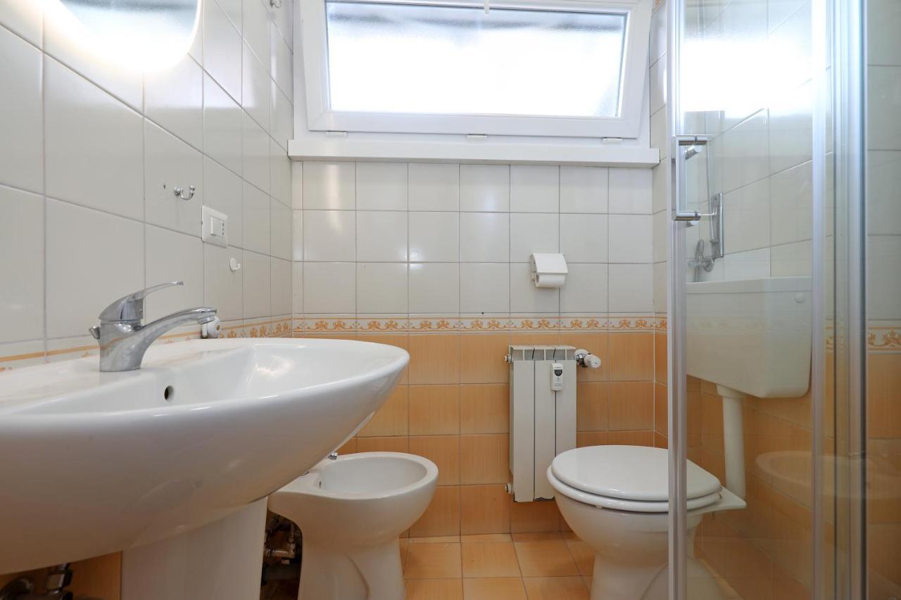 Re Di Roma - Charme Apartment Extérieur photo